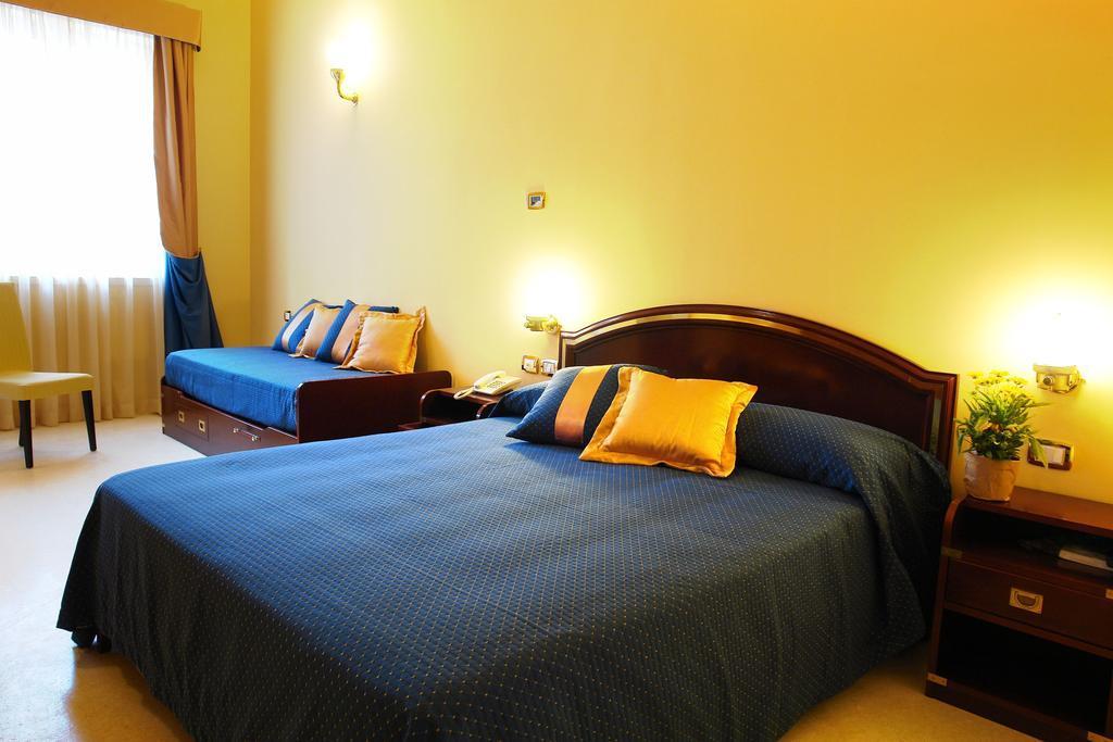 Corte Di Nettuno - Cdshotels Otranto Luaran gambar